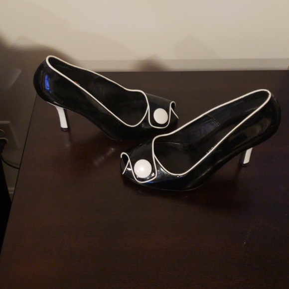 Chinese Laundry Shoes - Shoes